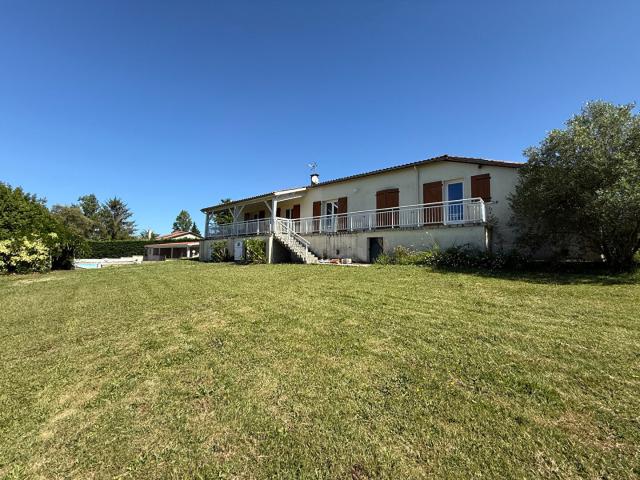 Maison 7 pièces 170 m²