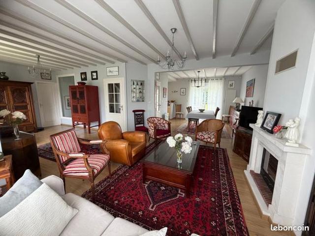 Maison 7 pièces 170 m²