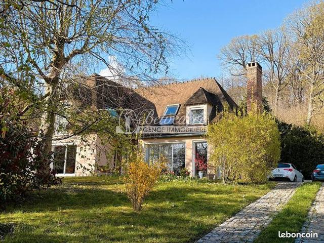 Maison 7 pièces 170 m²
