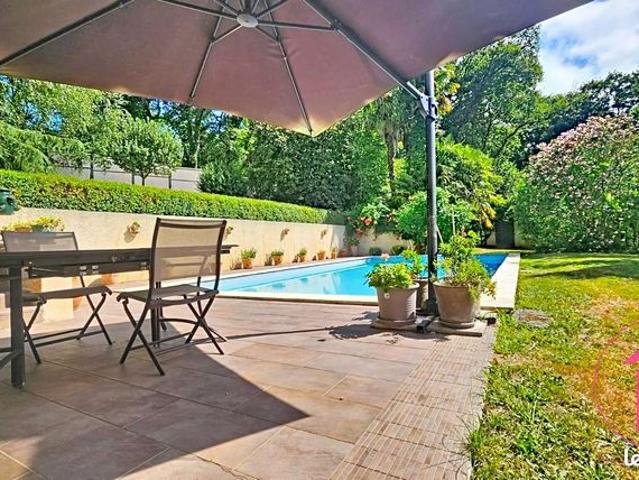 Maison 7 pièces 170 m²