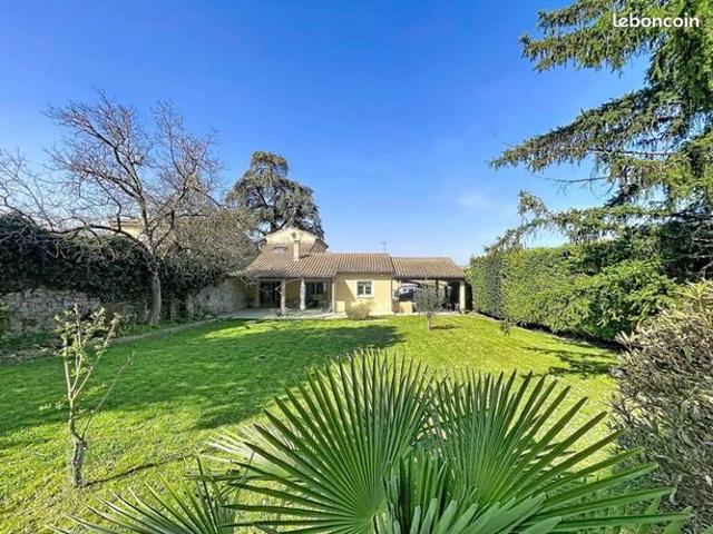 Maison 7 pièces 170 m²