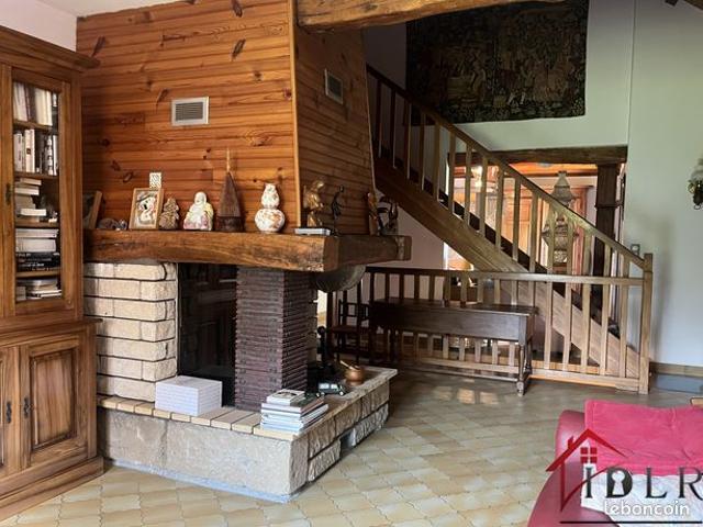 Maison 7 pièces 170 m²