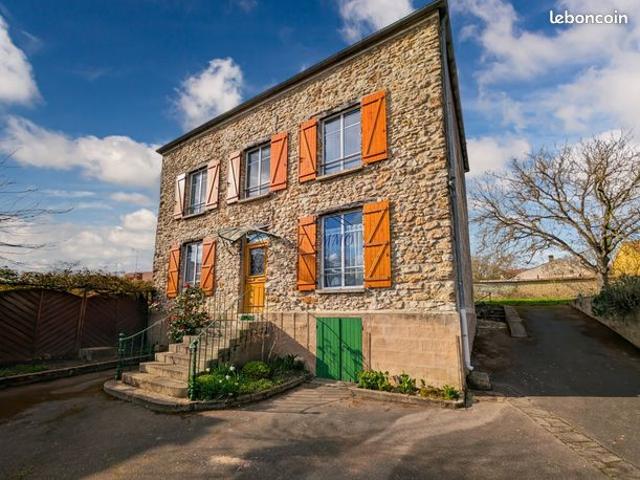 Maison 7 pièces 170 m²