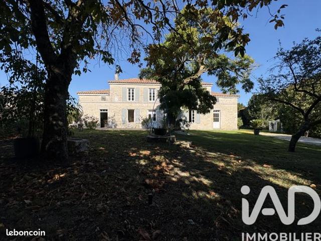 Maison 7 pièces 170 m²