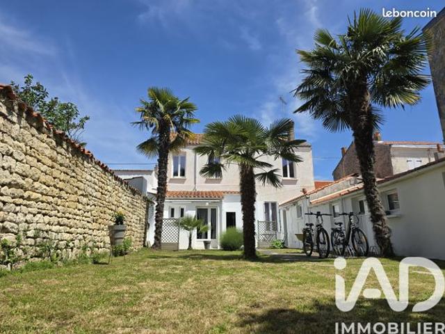 Maison 7 pièces 154 m²