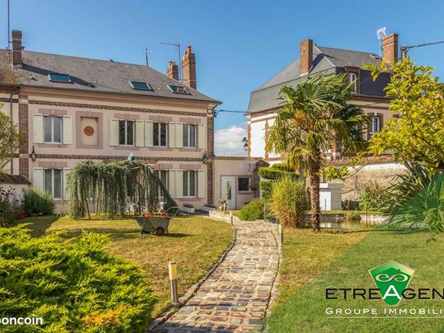 Maison 7 pièces 170 m²