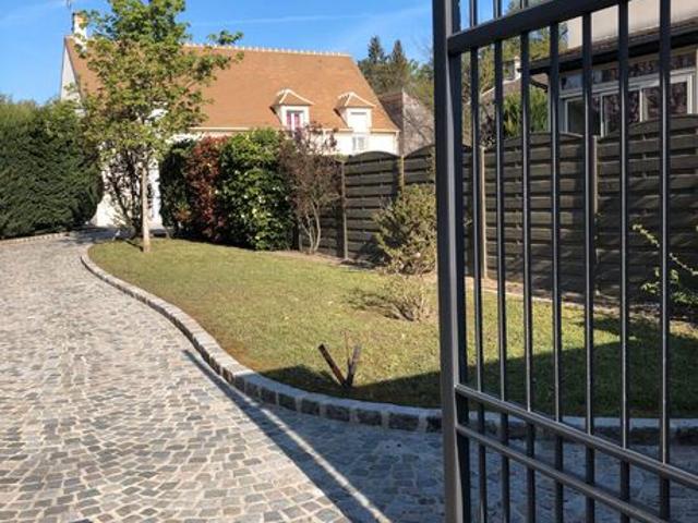 Maison 7 pièces 170 m²