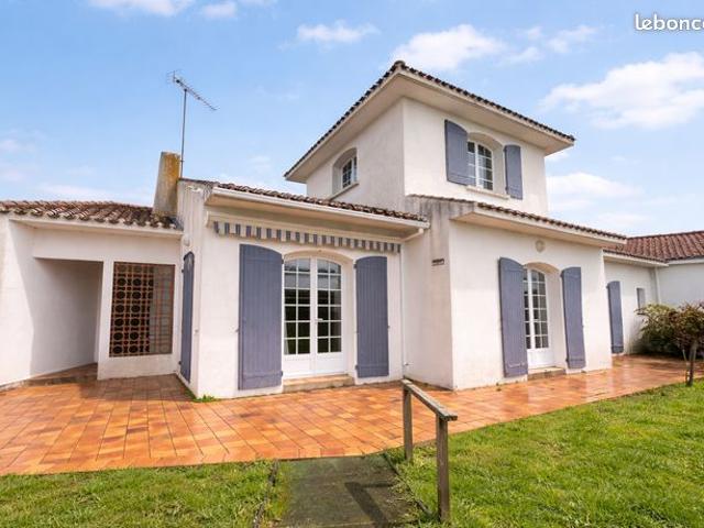 Maison 7 pièces 170 m²