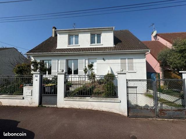 Maison 7 pièces 170 m²