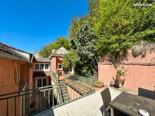 Maison 7 pièces 170 m²
