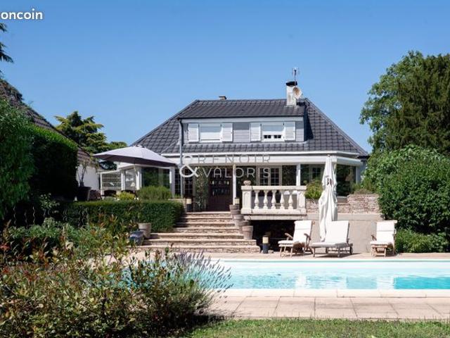 Maison 7 pièces 170 m²