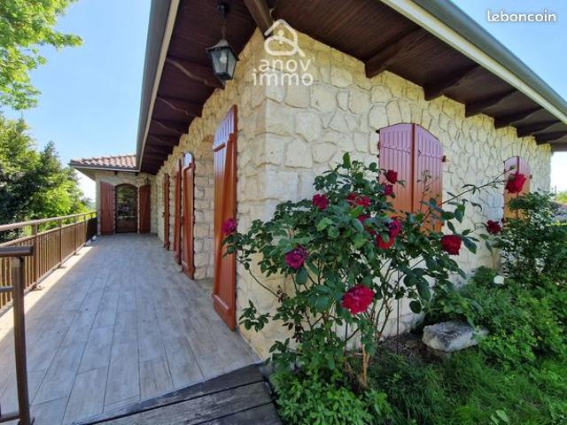 Maison 7 pièces 170 m²