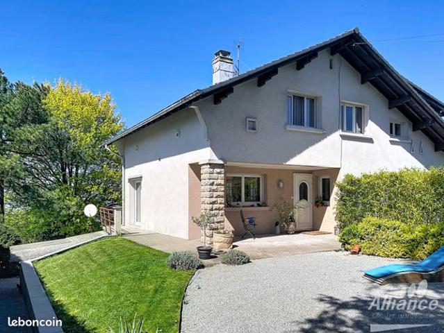 Maison 7 pièces 170 m²