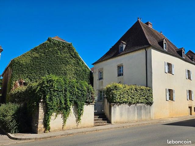 Maison 7 pièces 170 m²