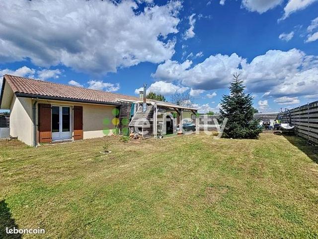 Maison 7 pièces 210 m²