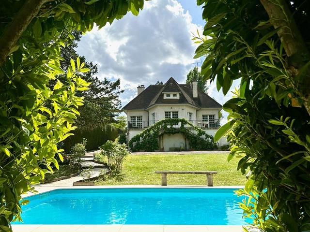 Maison 7 pièces 170 m²