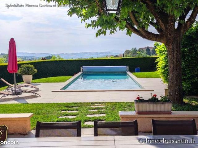 Maison 7 pièces 170 m²