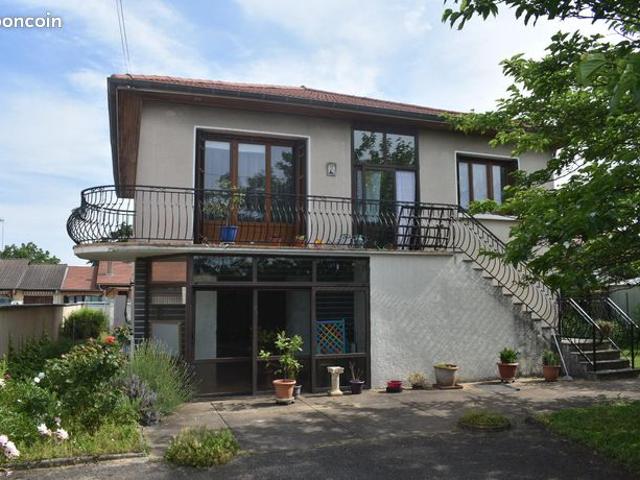 Maison 7 pièces 170 m²