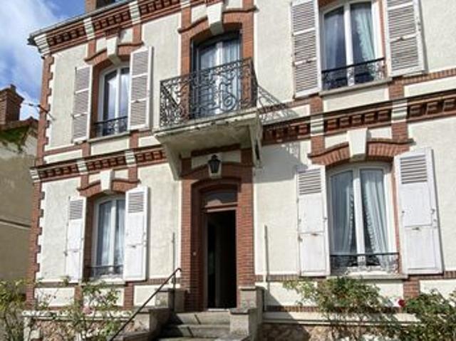 Maison 7 pièces 170 m²