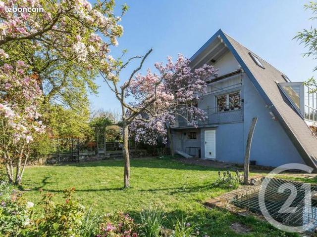 Maison 7 pièces 170 m²