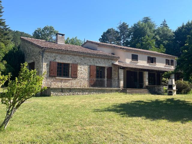Maison 6 pièces 170 m²