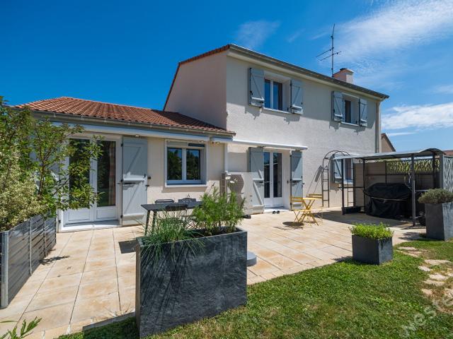 Maison 7 pièces 170 m²
