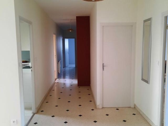 Maison 7 pièces, 170 m² à louer à Domérat 03410