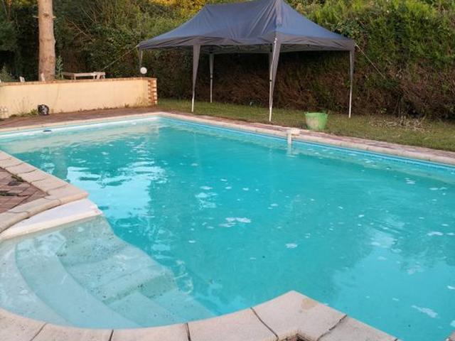 Maison 7 pièces, 170 m² à louer à Villemandeur 45700