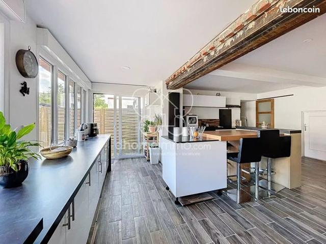 Maison 7 pièces 171 m²