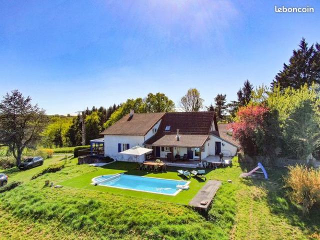 Maison 7 pièces 171 m²