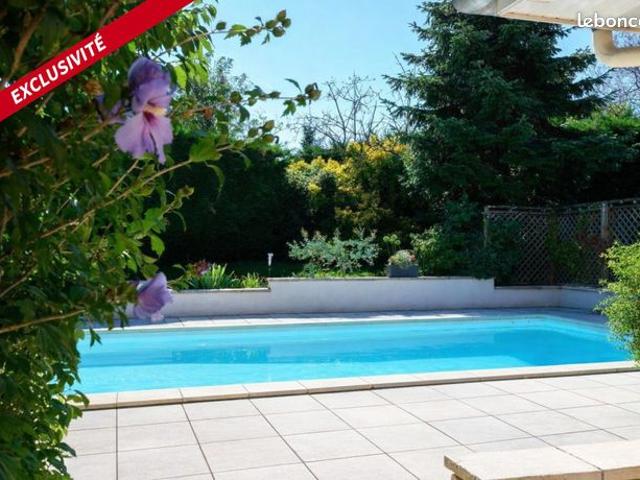 Maison 7 pièces 171 m²