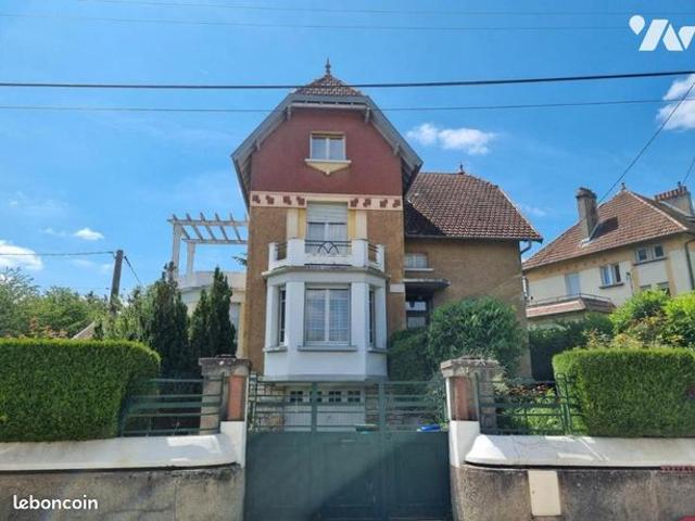Maison 7 pièces 171 m²