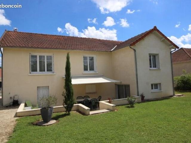 Maison 7 pièces 171 m²