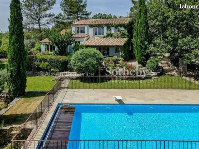 Maison 7 pièces 171 m²