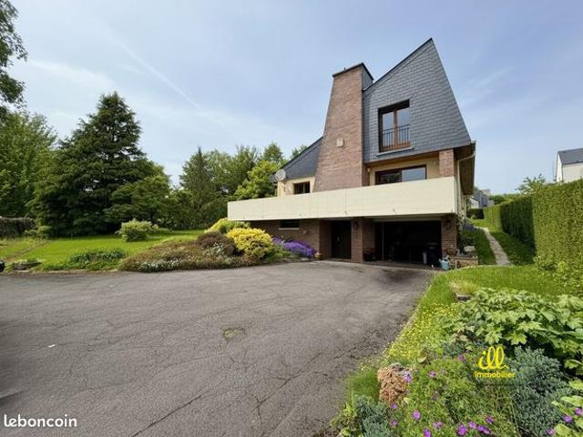Maison 7 pièces 171 m²