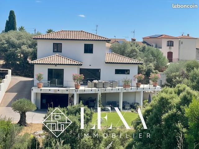 Maison 7 pièces 171 m²