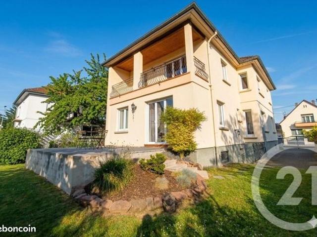 Maison 7 pièces 171 m²