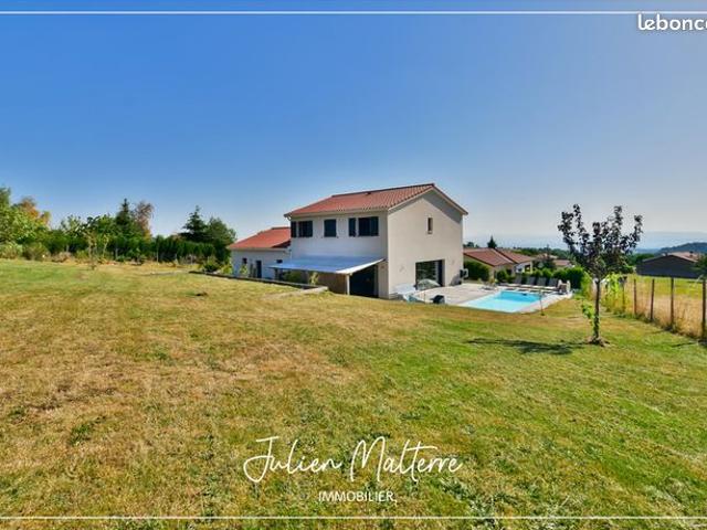 Maison 7 pièces 171 m²