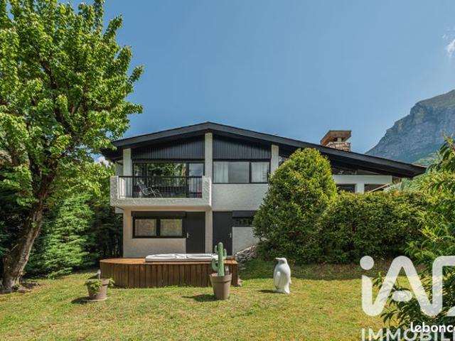 Maison 7 pièces 171 m²