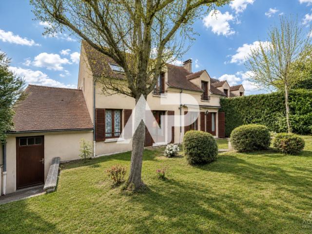 Maison 7 pièces 171 m²