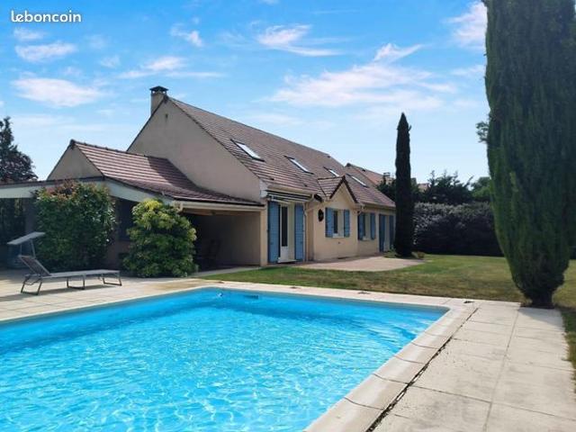 Maison 7 pièces 171 m²