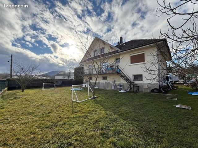 Maison 7 pièces 171 m²