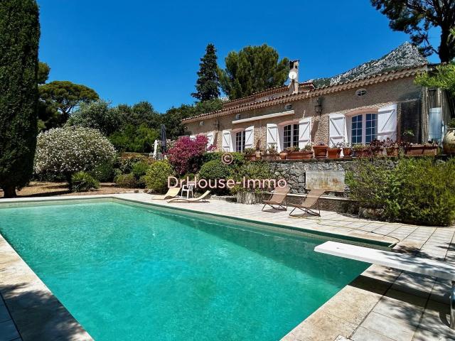 Maison 7 pièces 172 m²