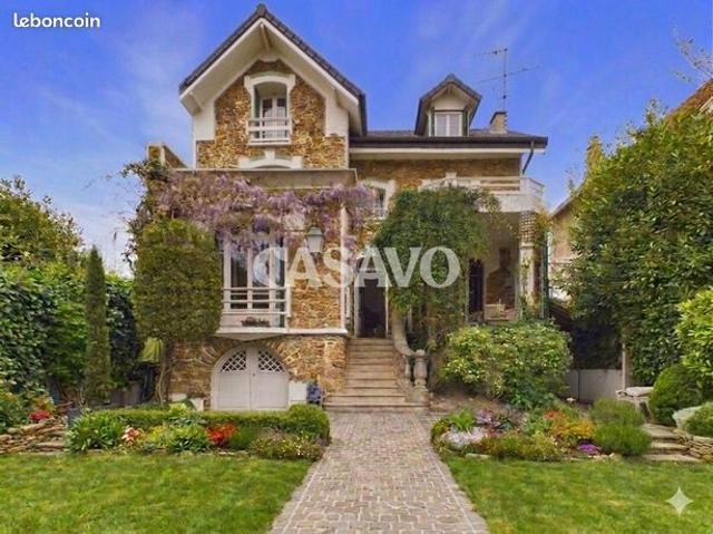 Maison 7 pièces 172 m²