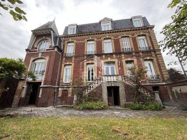 Maison 7 pièces 172 m²