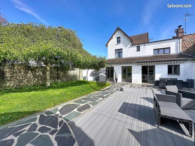 Maison 7 pièces 172 m²
