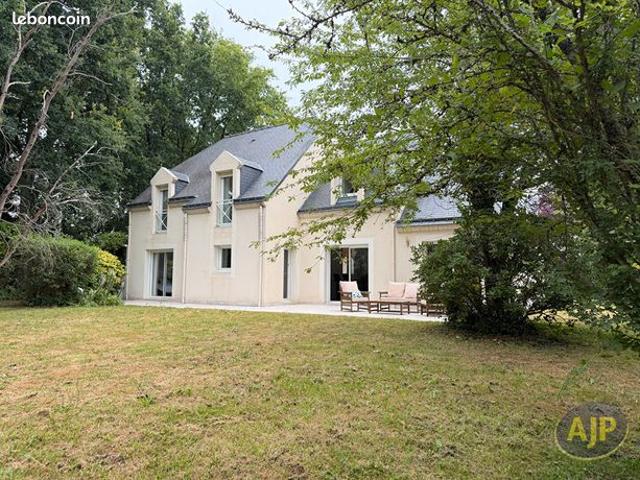 Maison 7 pièces 172 m²