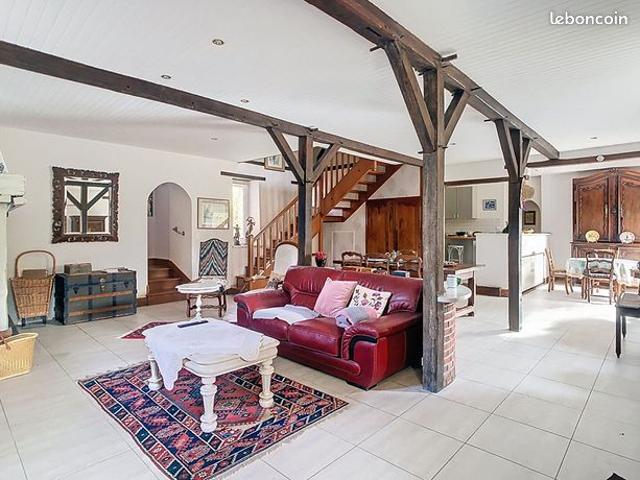 Maison 7 pièces 172 m²