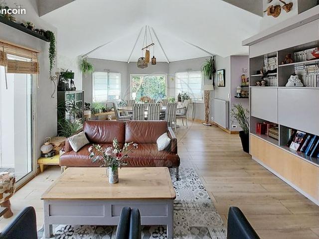 Maison 7 pièces 172 m²