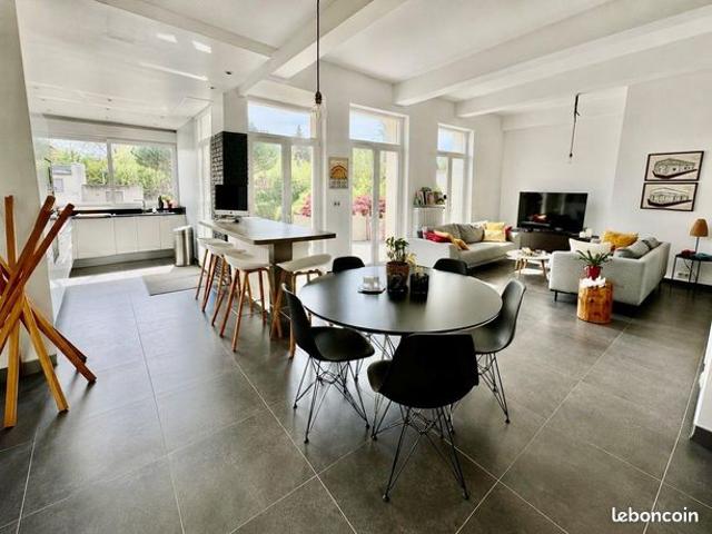 Maison 7 pièces 172 m²